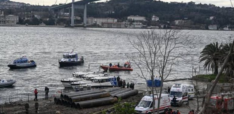 İstanbul’da iki kişi denize düştü: Biri hayatını kaybetti!