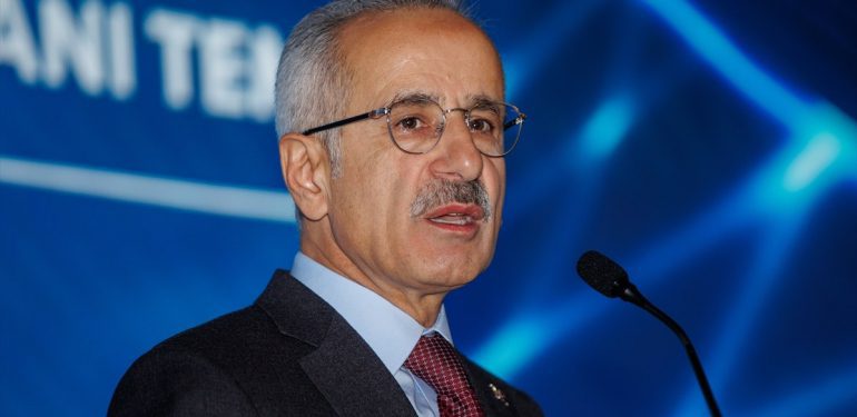 Abdulkadir Uraloğlu: Trenler için yerli ve ulusal sinyalizasyon sistemi üretilecek