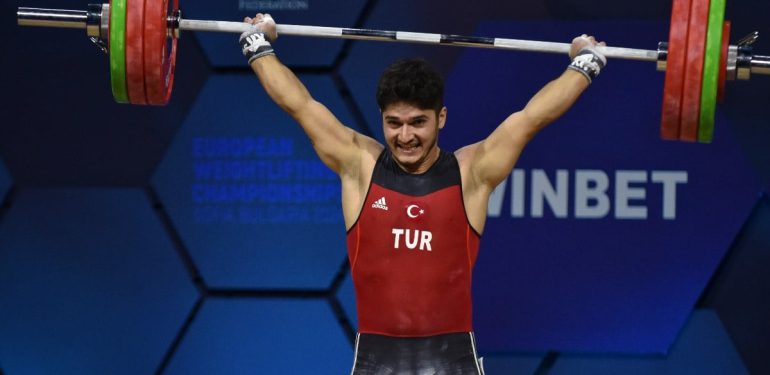 Avrupa Halter Şampiyonası’nda Muhammed ve Ferdi 2 gümüş, 1 bronz kazandı