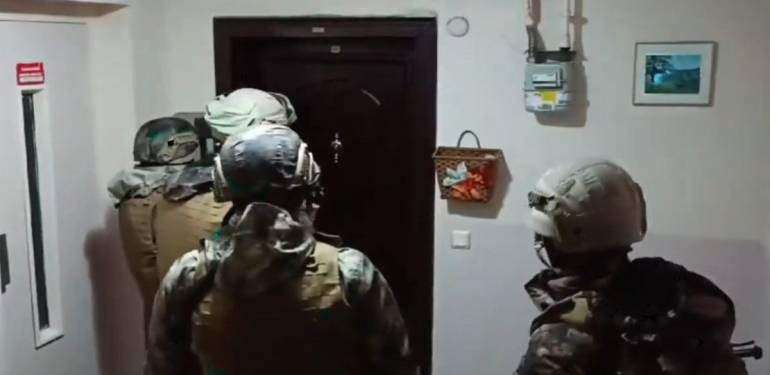 Bakan Yerlikaya duyurdu! KAFES-41 operasyonunda 9 vilayette 61 kuşkulu yakalandı