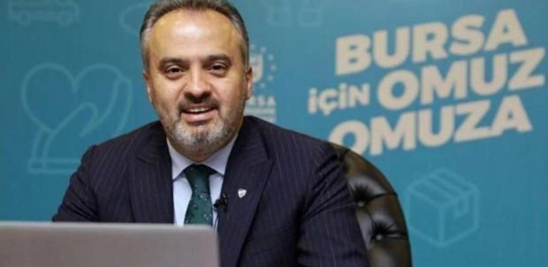 Bursa Büyükşehir Belediyesi’nden 100 workshop ve Busmek standı