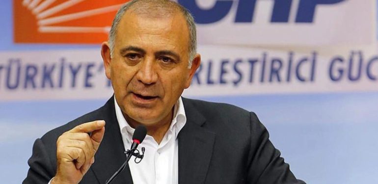 CHP’de adaylık krizi: Yeni isimler açıklanınca istifaların arkası gerisi kesilmedi