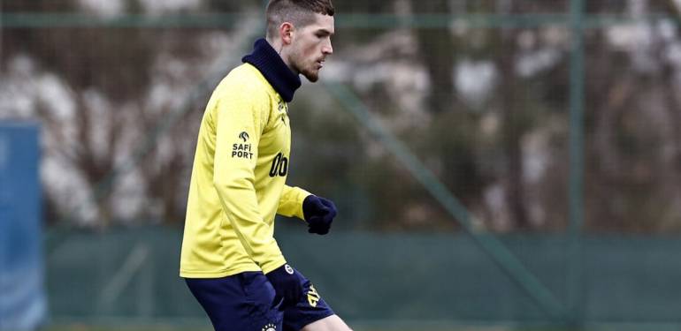 Fenerbahçe, Ryan Kent’e lisans çıkarmadı