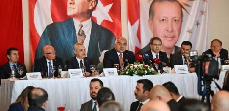 Kültür ve Turizm Bakanı Ersoy’dan turist iletisi: 2024 amaçlarımızı gerçekleştireceğiz