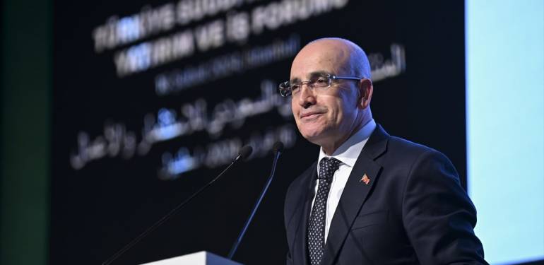 Mehmet Şimşek: Enflasyonu indirmek için sıra dışı bir şey yapmayacağız