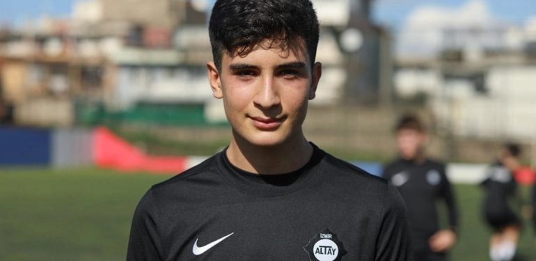 Şehit Fethi Sekin’in oğlu Galatasaray’a transfer oldu